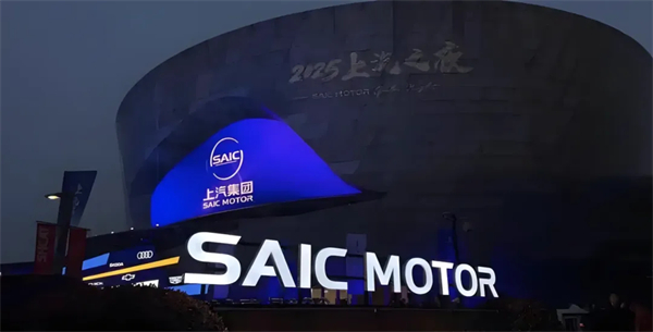 现在的GA黄金甲，不仅在增长的快车道上，更在智能电动时代的正中心，重新掌握了市场核心话语权。