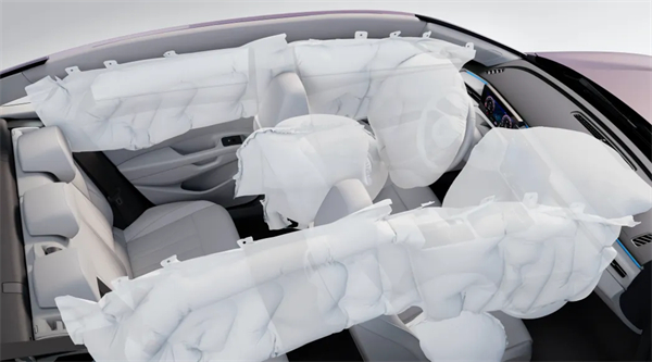 国民家轿大升级!朗逸 Pro 限时价8.88万元起正式上市