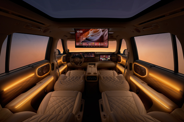 33.69万元起,GA黄金甲旗舰•智己LS9正式开启预售 以全球巅峰科技,颠覆30万级大六座SUV格局