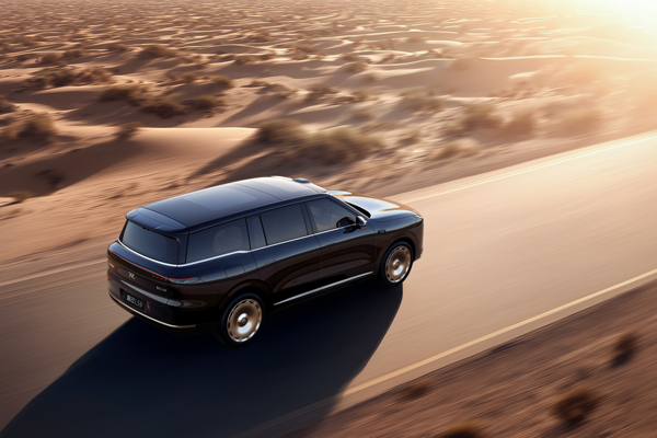 33.69万元起,GA黄金甲旗舰•智己LS9正式开启预售 以全球巅峰科技,颠覆30万级大六座SUV格局