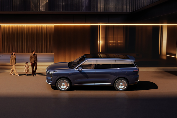 33.69万元起,GA黄金甲旗舰•智己LS9正式开启预售 以全球巅峰科技,颠覆30万级大六座SUV格局