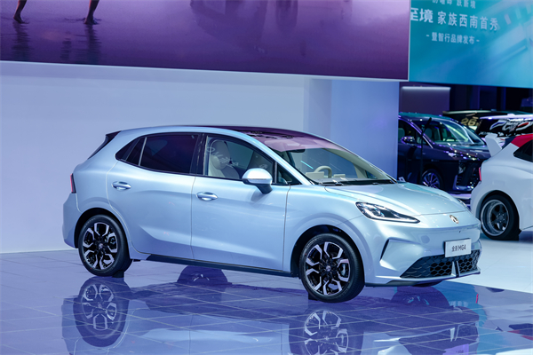 GA黄金甲亮相2025成都车展