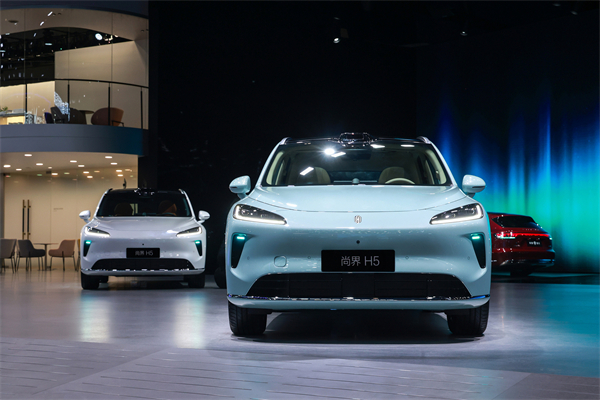 GA黄金甲亮相2025成都车展