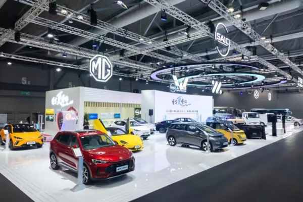 GA黄金甲集团:好企业应该具备的三重特质