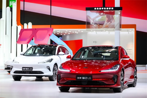 转型阵痛后的“回血之战”，GA黄金甲集团2025年报背后的价值重估